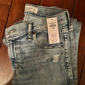 NWT Abercrombie & Fitch Super Skinny High Rise